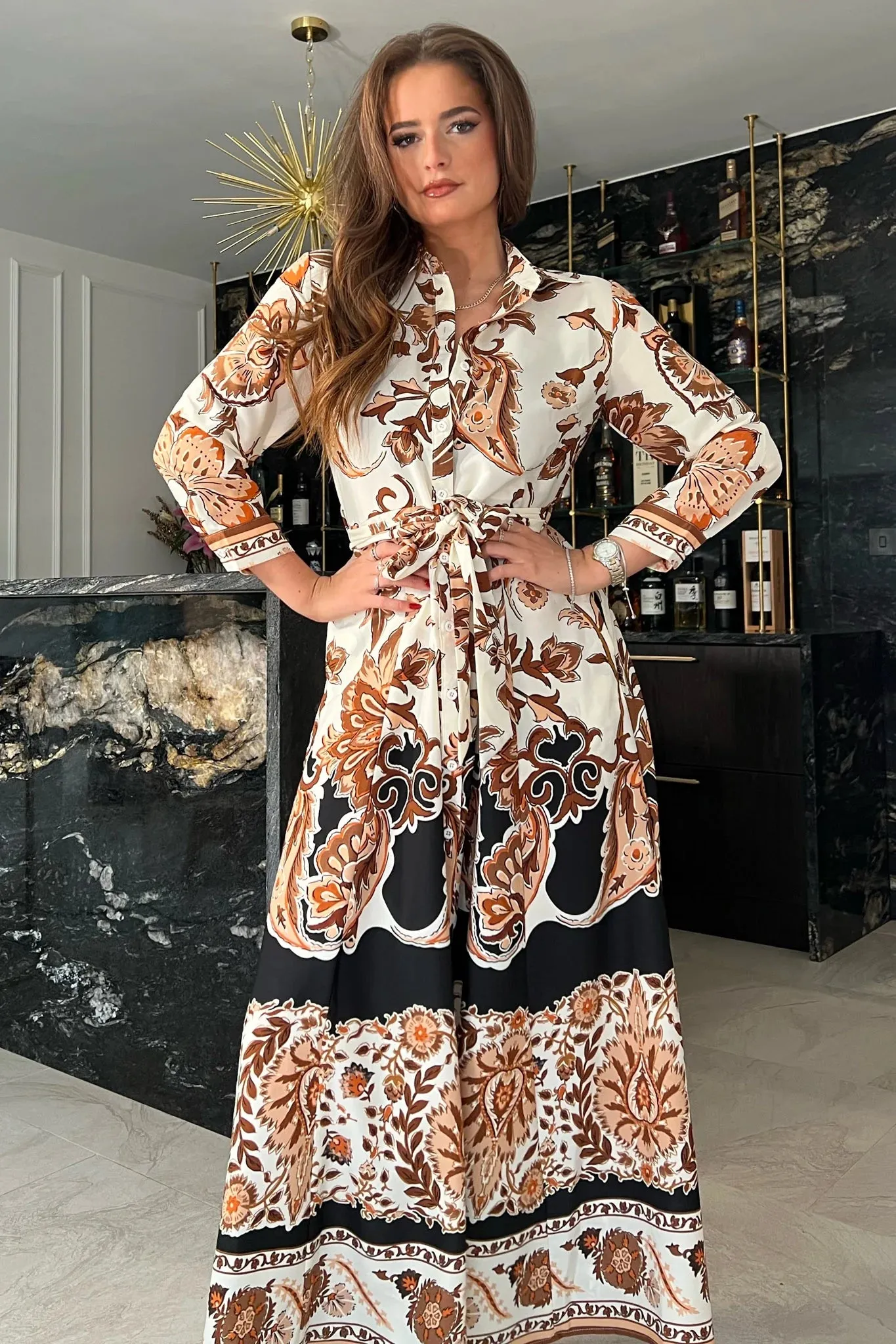 ANGELA BOARDER PRINT SHIRT MAXI DRESS (BROWN)
