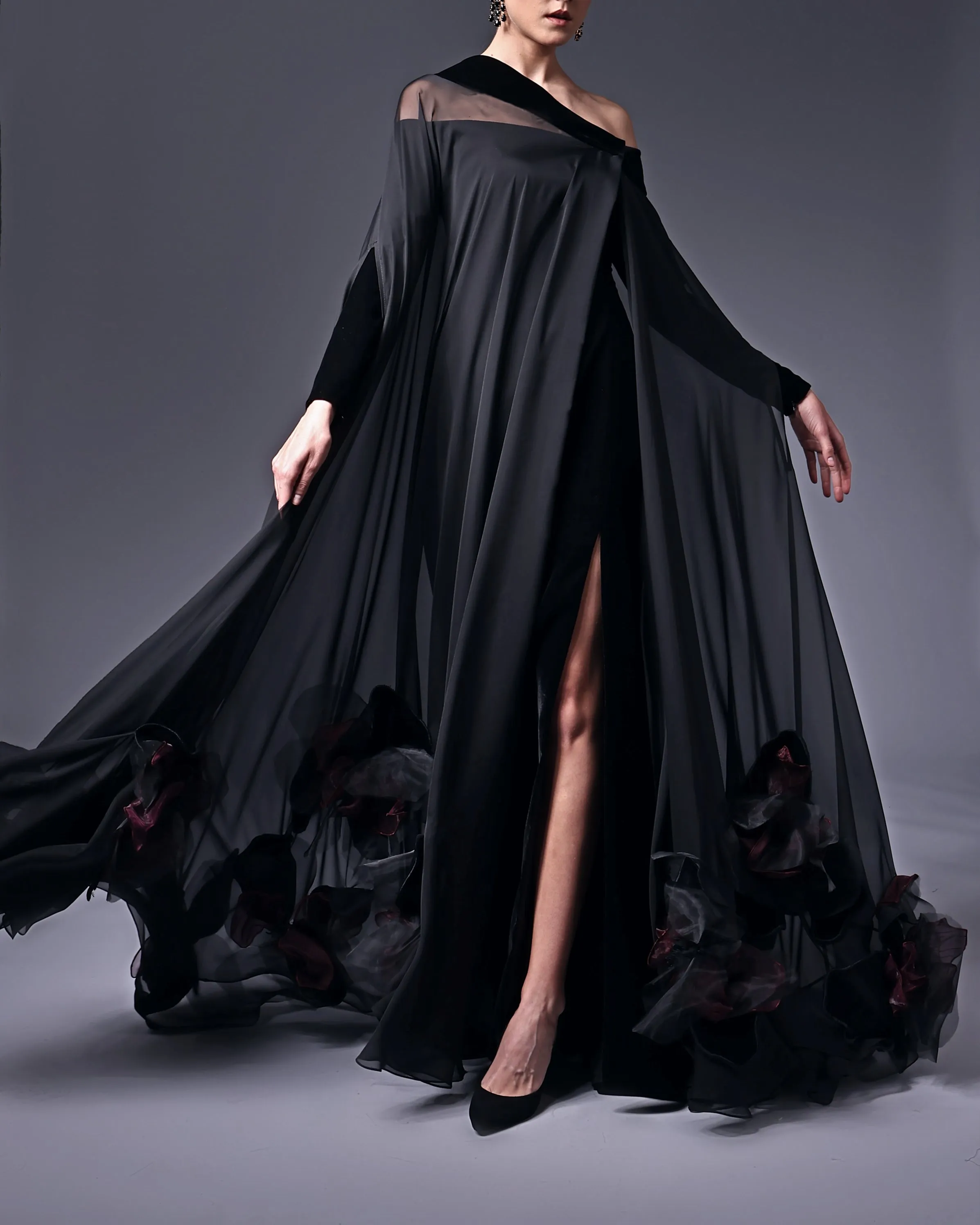 Asymmetrical Coquelicot Flower Cape