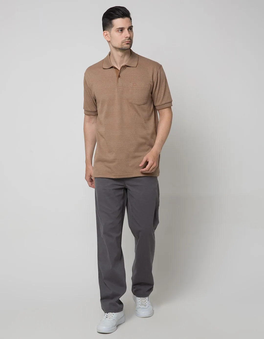 Cole Woven Print Celana Chinos Pria
