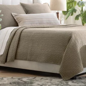 Dawn Trench Coat Queen Coverlet 96x98