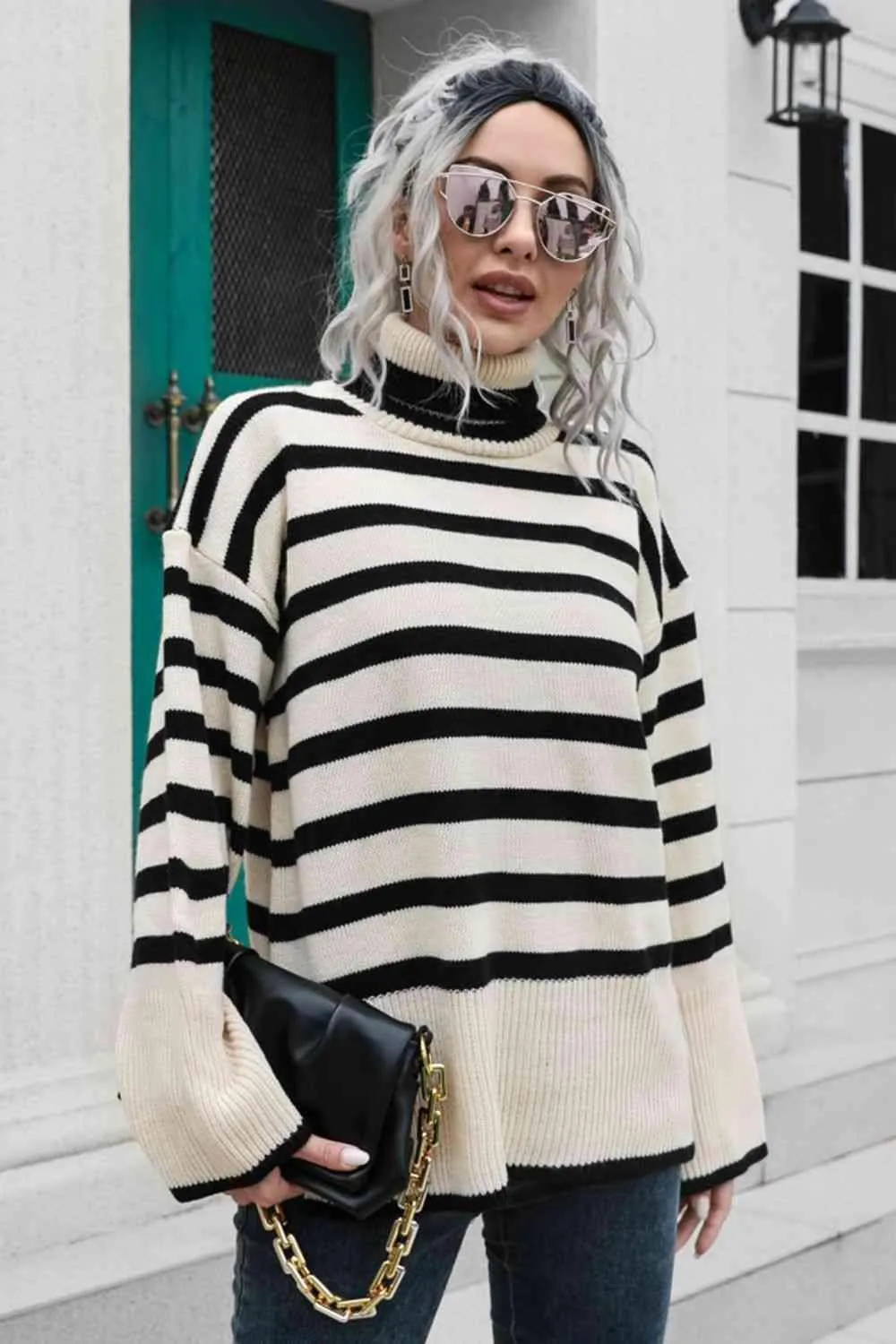 Loose And Comfy Striped Turtleneck Sweater