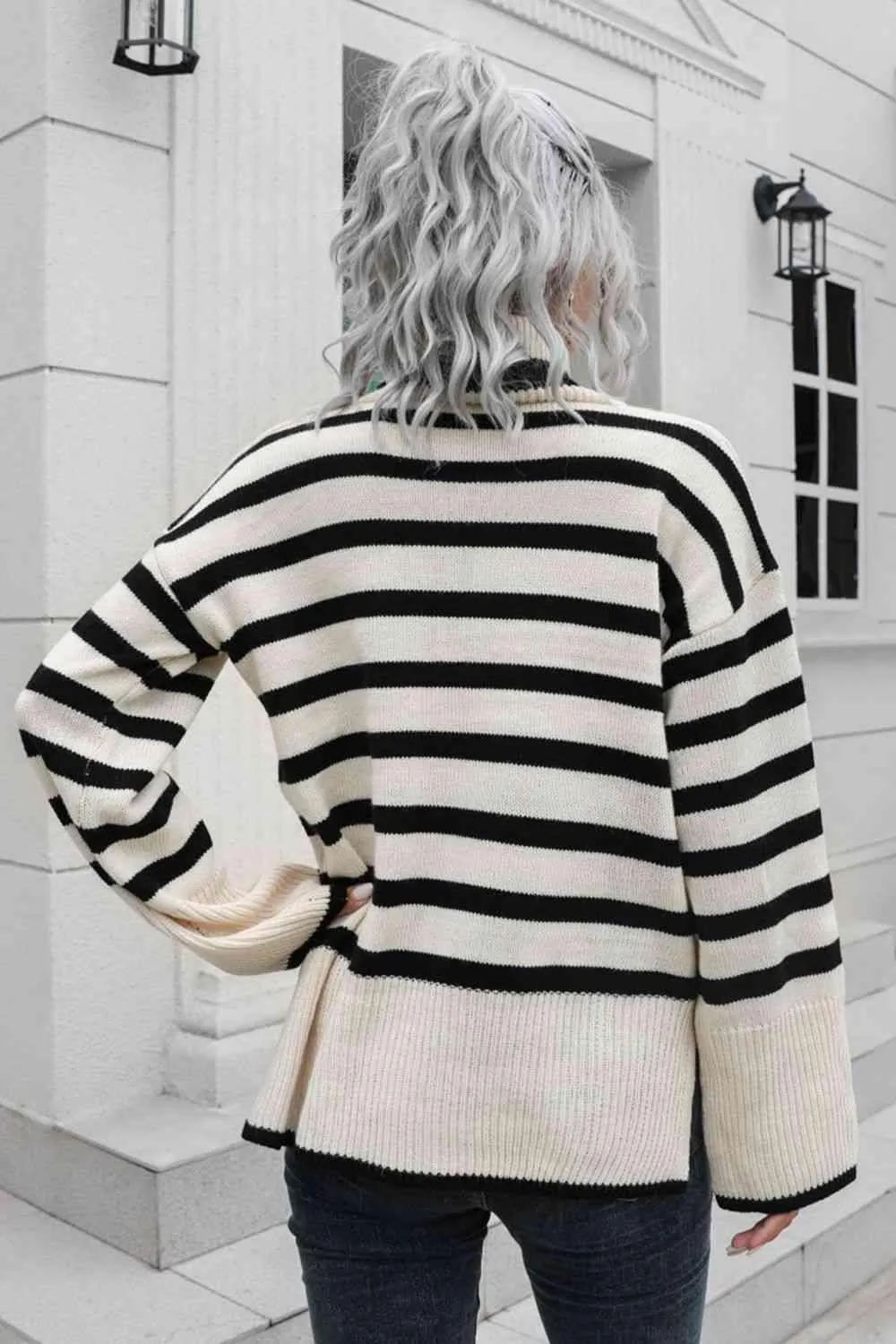 Loose And Comfy Striped Turtleneck Sweater