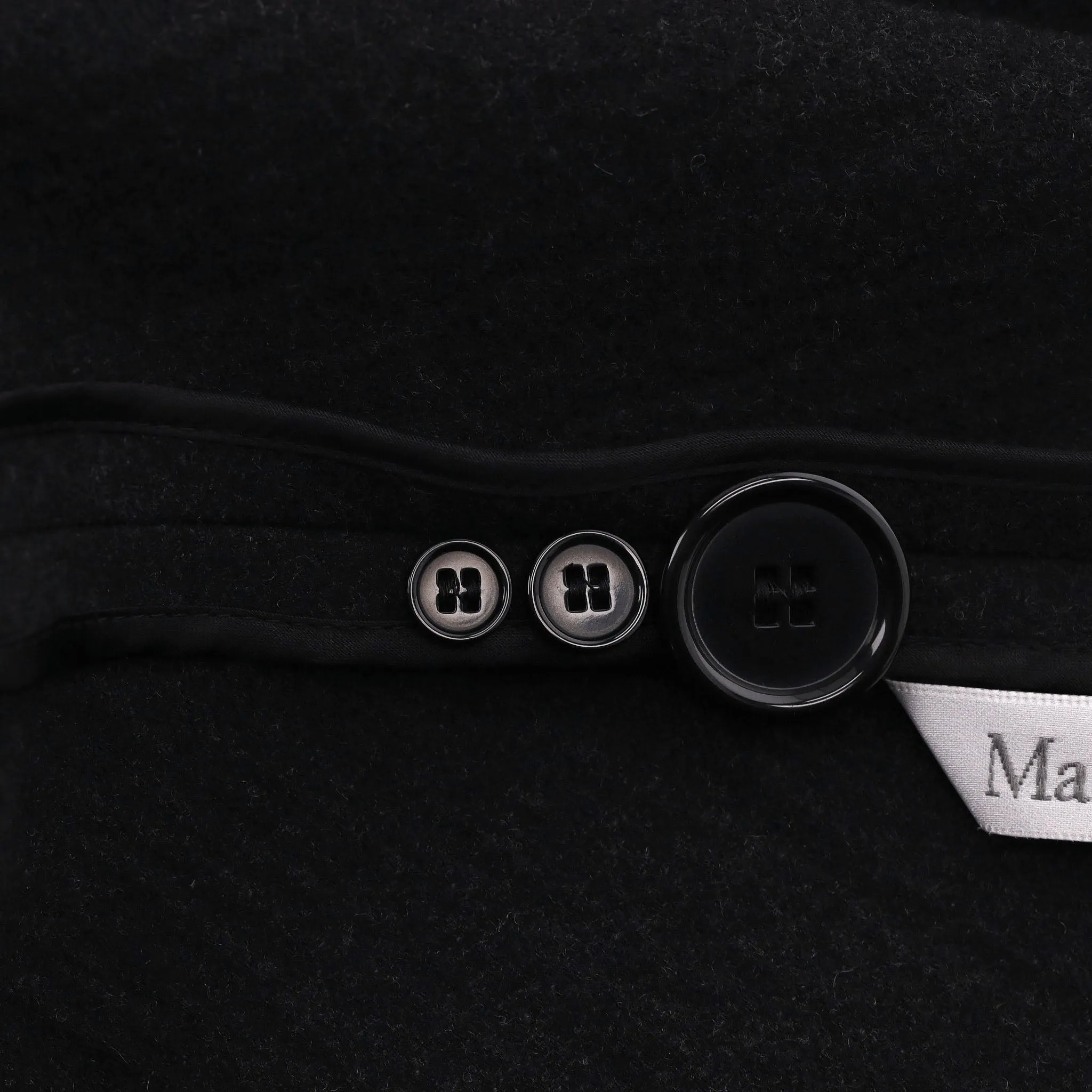 Max Mara Virgin Wool Cape. Size 36FR