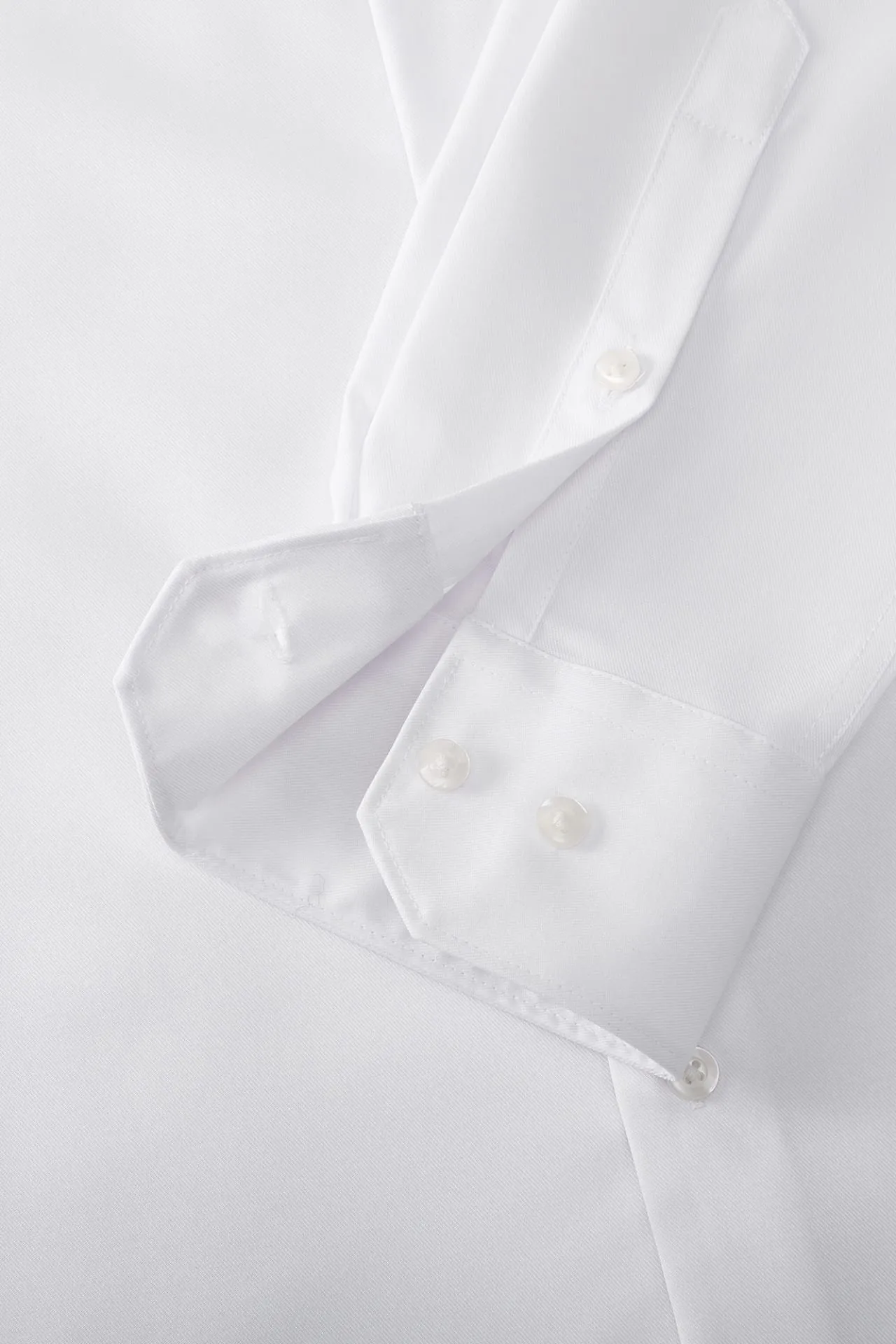 Non-Iron Silky Touch Stretch Smart Fit Twill Shirt