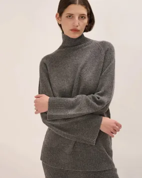 Porter Sweater in Dark Heather Grey