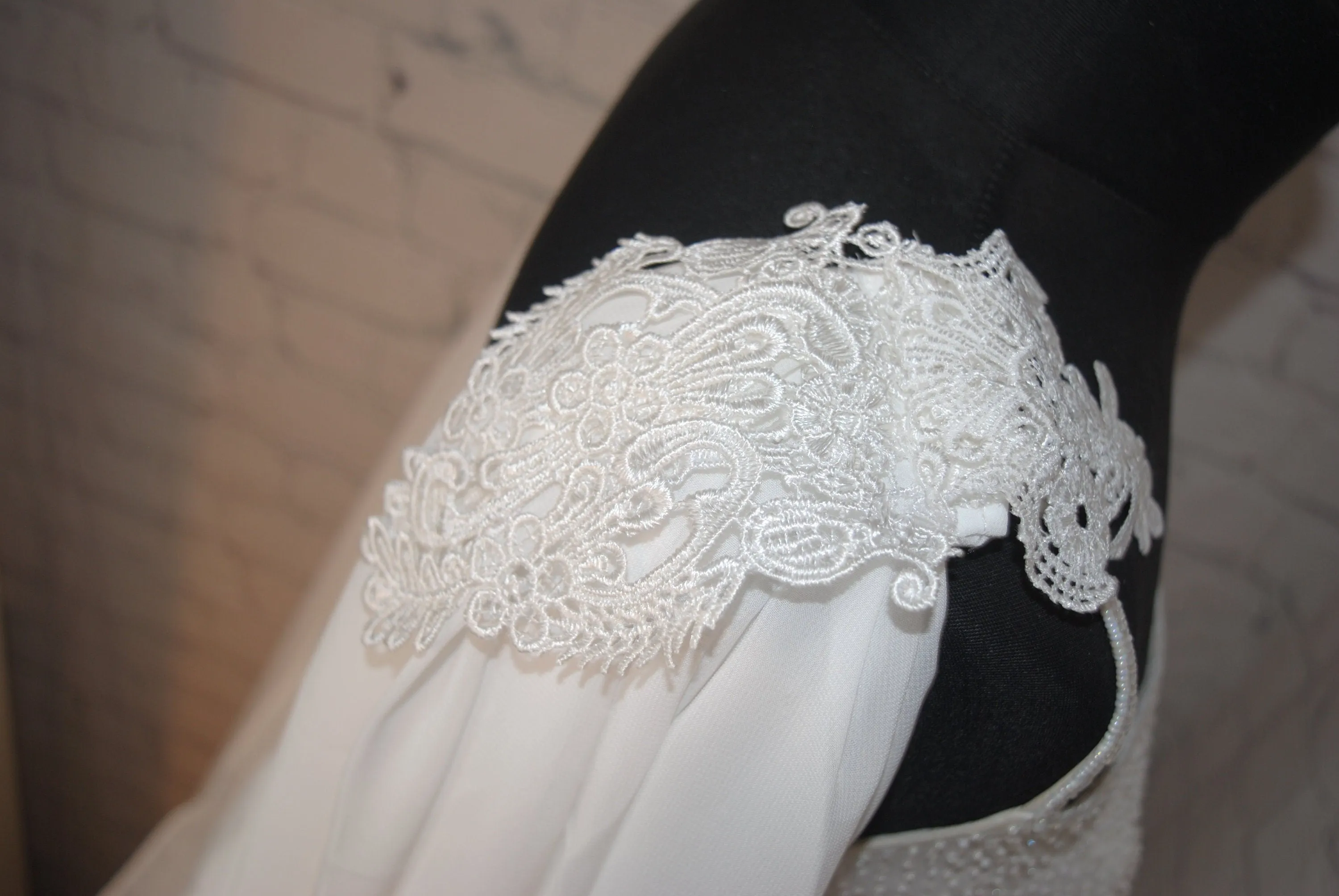 Wedding Cape - Chiffon Bridal Cloak with Lace - Red | Black | White | Ivory | Champagne